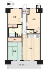 熊本市東区東本町、マンションの間取り画像です