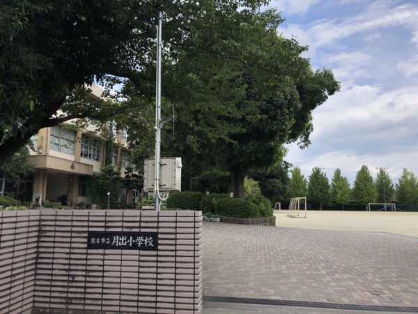 熊本市東区月出、マンションの画像です