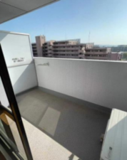 岸和田市上野町東、マンションの画像です