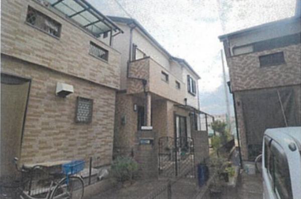 和泉市箕形町、中古一戸建ての画像です