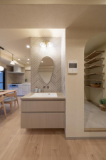 和泉市室堂町、マンションの画像です