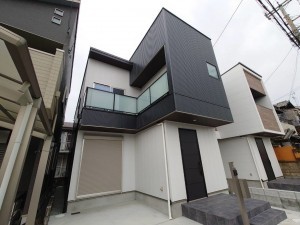 泉大津市、新築一戸建ての画像です