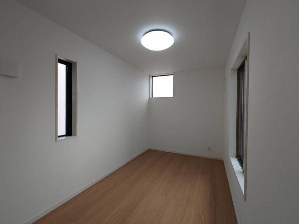 泉大津市、新築一戸建ての画像です