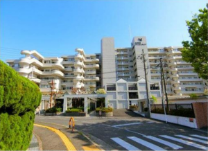 和泉市伏屋町、マンションの画像です