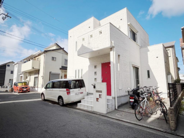 岸和田市藤井町、中古一戸建ての画像です