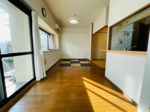 和泉市、マンションの画像です