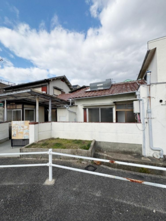 岸和田市荒木町、中古一戸建ての画像です
