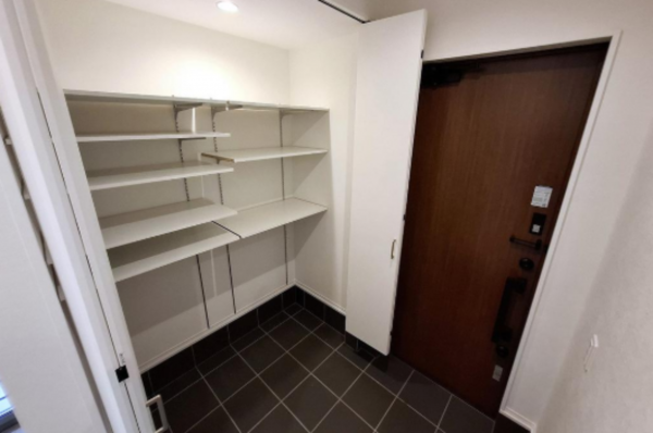 岸和田市箕土路町、中古一戸建ての画像です