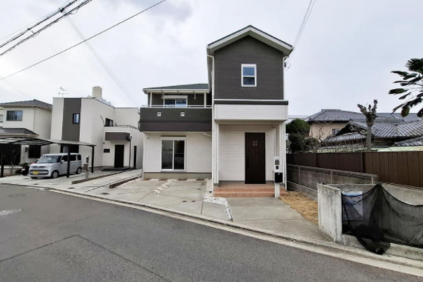 岸和田市松風町、中古一戸建ての画像です