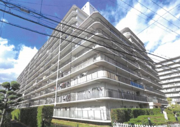 岸和田市下野町、マンションの画像です