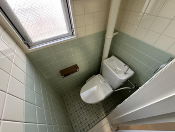 和泉市阪本町、マンションの画像です