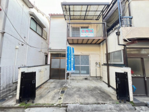 和泉市富秋町、中古一戸建ての画像です