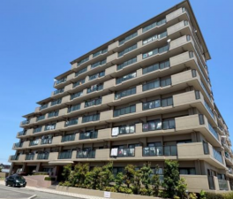 岸和田市加守町、マンションの間取り画像です