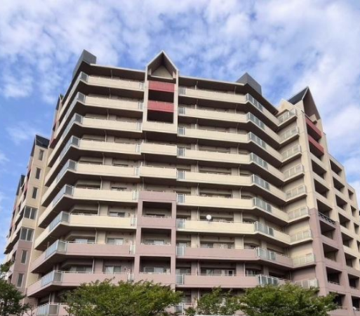 岸和田市港緑町、マンションの間取り画像です