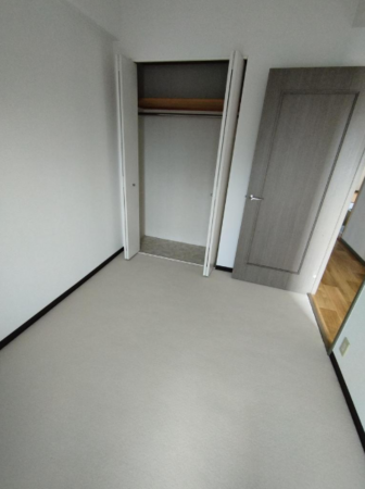 和泉市伏屋町、マンションの画像です