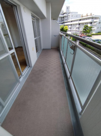 和泉市伏屋町、マンションの画像です