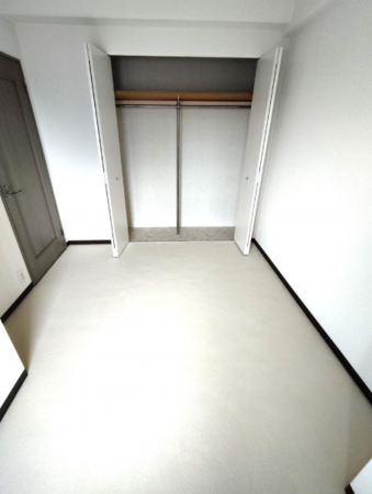 和泉市伏屋町、マンションの画像です