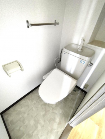 和泉市伏屋町、マンションの画像です