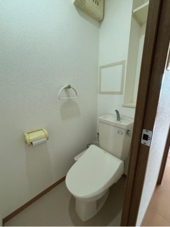 和泉市小田町、マンションの画像です
