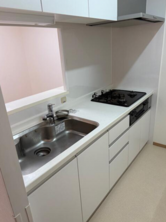 和泉市府中町、マンションの画像です