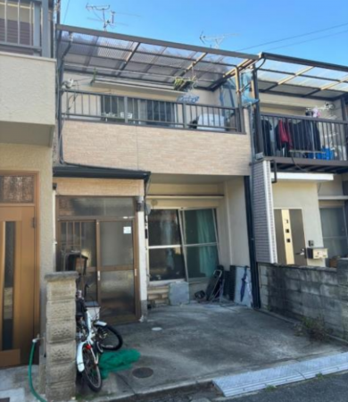 和泉市富秋町、中古一戸建ての画像です