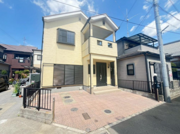 和泉市府中町、中古一戸建ての画像です