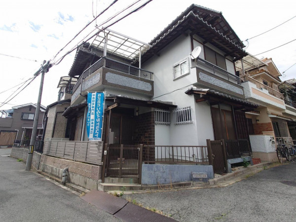 和泉市一条院町、中古一戸建ての画像です