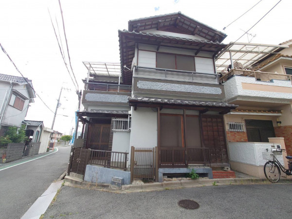 和泉市一条院町、中古一戸建ての画像です