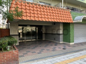 大阪市浪速区塩草、マンションの画像です