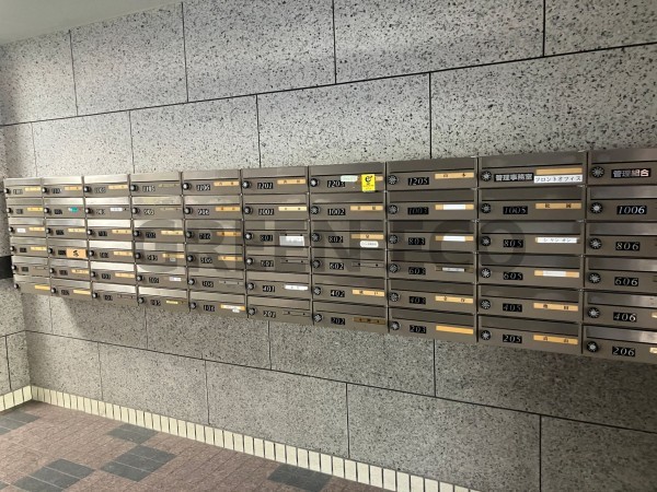 大阪市浪速区塩草、マンションの画像です