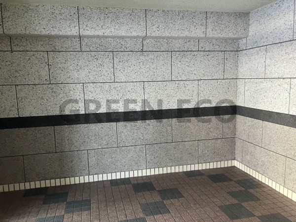 大阪市浪速区塩草、マンションの画像です