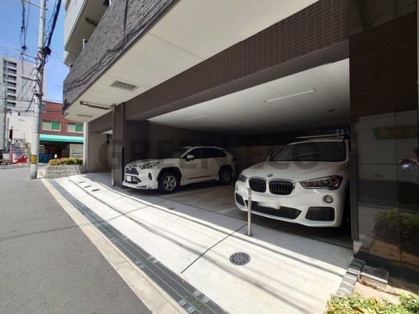 大阪市浪速区幸町、マンションの画像です