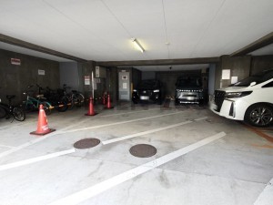 大阪市浪速区桜川、マンションの画像です