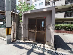 大阪市浪速区幸町、マンションの画像です