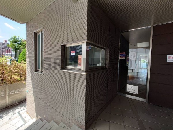 大阪市浪速区幸町、マンションの画像です