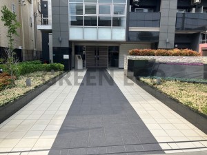 大阪市浪速区塩草、マンションの画像です