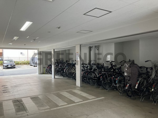 大阪市浪速区塩草、マンションの画像です