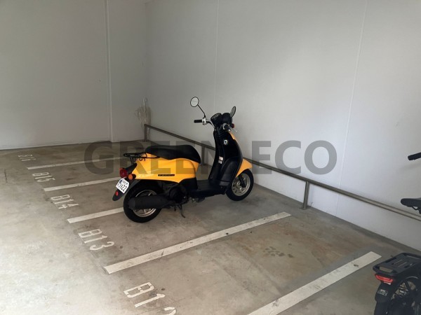 大阪市浪速区塩草、マンションの画像です