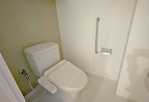 大阪市浪速区湊町、マンションの画像です