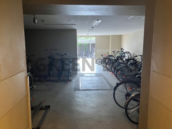 大阪市浪速区塩草、マンションの画像です