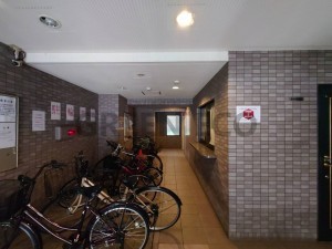 大阪市浪速区下寺、マンションの画像です