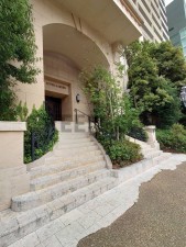 大阪市浪速区湊町、マンションの画像です