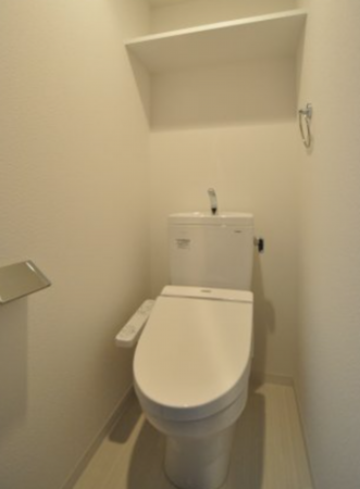 大阪市浪速区日本橋、マンションの画像です