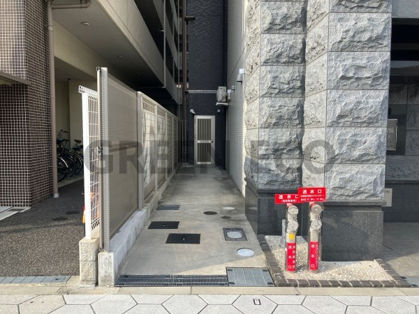 大阪市浪速区塩草、マンションの画像です