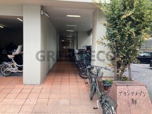 大阪市西区西本町、マンションの画像です