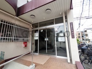 大阪市西区九条、マンションの画像です