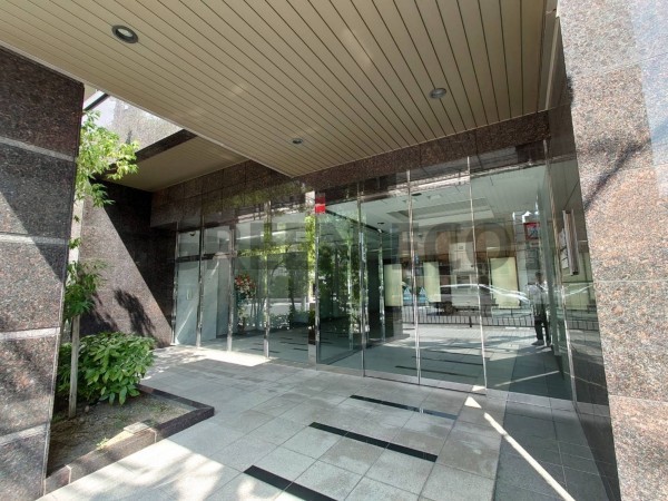 大阪市西区新町、マンションの画像です