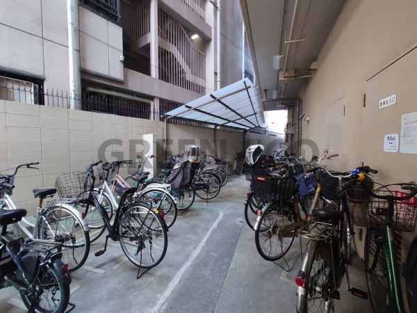 大阪市西区本田、マンションの画像です