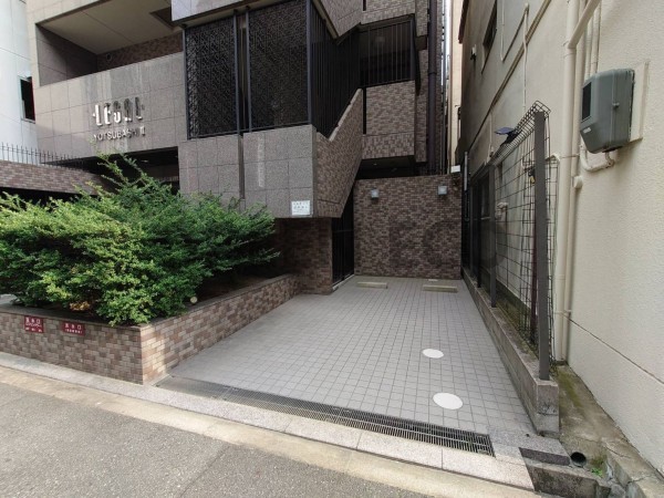 大阪市西区新町、マンションの画像です