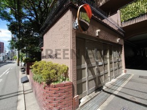 大阪市西区江戸堀、マンションの画像です